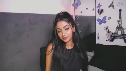Snapshot of delilah_blazee chatting on 10.22.25 Delilah Blaze online show from 10.22.25