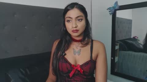 Snapshot of delilah_blazee chatting on 06.09.26 Delilah Blaze online show from 06.09.26