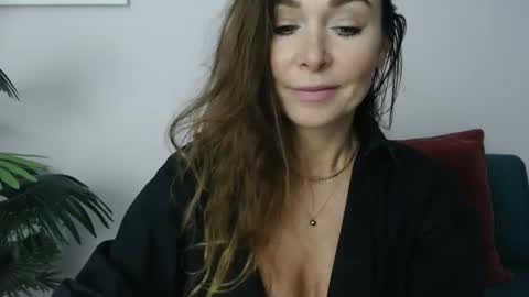 delilah_sweet online show from 01.13.25