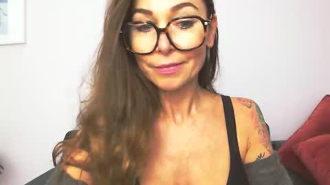 delilah_sweet online show from 09.22.25