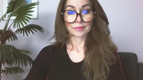 Snapshot of delilah_sweet chatting on 05.12.26 delilah_sweet online show from 05.12.26