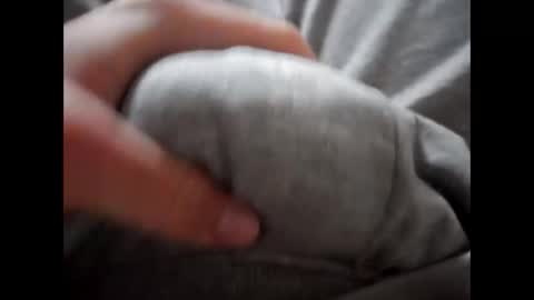 Snapshot of deliv_shopi chatting on 11.24.25 deliv_shopi online show from 11.24.25