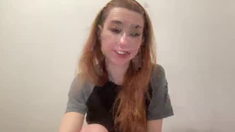 Snapshot of deliverysmile chatting on 12.08.24 Delivery online show from 12.08.24