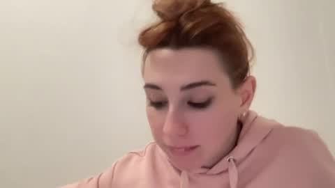 Snapshot of deliverysmile chatting on 12.18.24 Delivery online show from 12.18.24