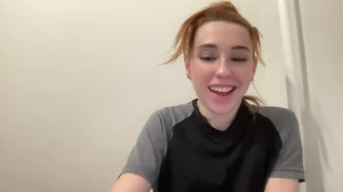 Snapshot of deliverysmile chatting on 01.09.25 Delivery online show from 01.09.25