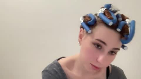 Snapshot of deliverysmile chatting on 01.12.25 Delivery online show from 01.12.25