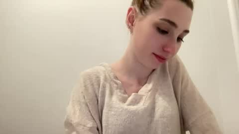 Snapshot of deliverysmile chatting on 01.23.25 Delivery online show from 01.23.25