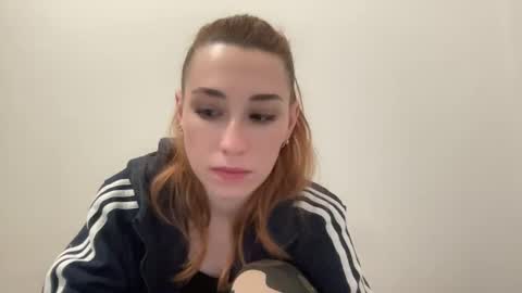 Snapshot of deliverysmile chatting on 01.29.25 Delivery online show from 01.29.25