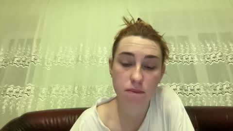 Snapshot of deliverysmile chatting on 09.09.25 Delivery online show from 09.09.25