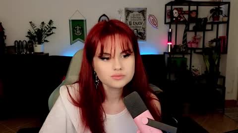 Snapshot of dellacrush_ chatting on 02.09.26 dellacrush_ online show from 02.09.26