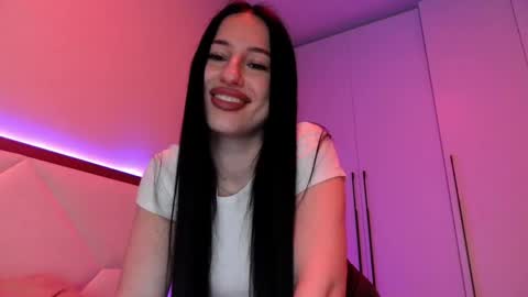 Snapshot of delly_love chatting on 04.14.26 delly_love online show from 04.14.26