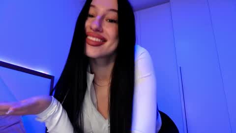 Snapshot of delly_love chatting on 04.26.26 delly_love online show from 04.26.26