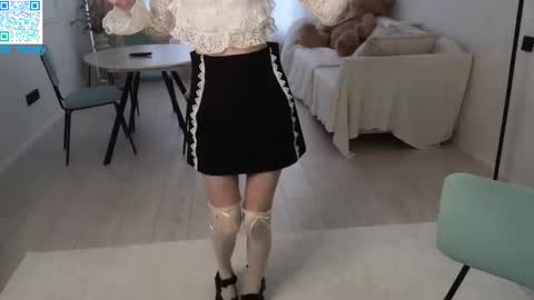 Delora online show from 03.17.26