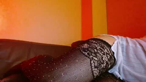 Delphine online show from 03.25.26