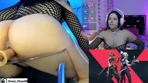 Snapshot of demi_chan chatting on 07.04.26 demiii online show from 07.04.26