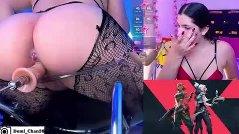 Snapshot of demi_chan chatting on 07.08.26 demiii online show from 07.08.26