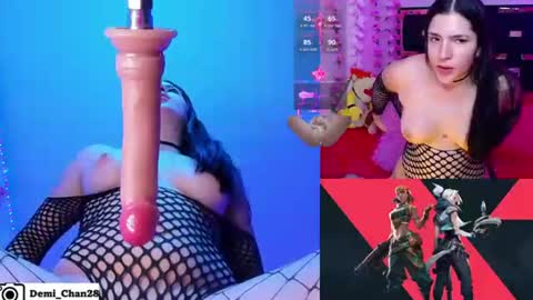 Snapshot of demi_chan chatting on 07.25.26 demiii online show from 07.25.26