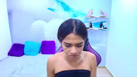 DEMI online show from 10.09.25