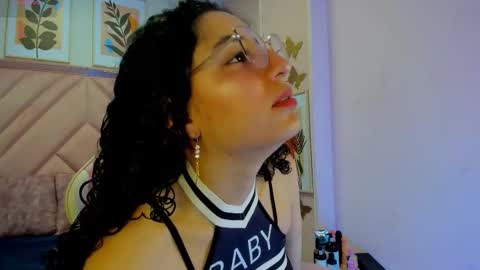 Demi online show from 12.04.25