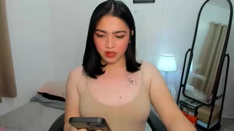 Demi online show from 09.25.25