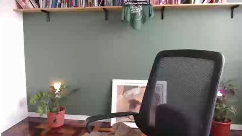 Snapshot of demmetria chatting on 01.08.26 demmetria online show from 01.08.26