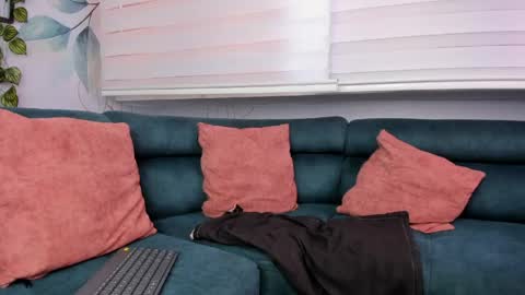 Snapshot of demon_foxx chatting on 04.27.26 online show from 04.27.26