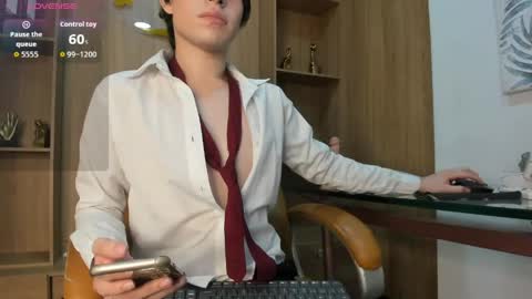 Snapshot of demon_foxx chatting on 05.25.26 online show from 05.25.26