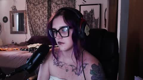 Demoness Mina online show from 10.24.25