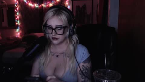 Demoness Mina online show from 02.12.26