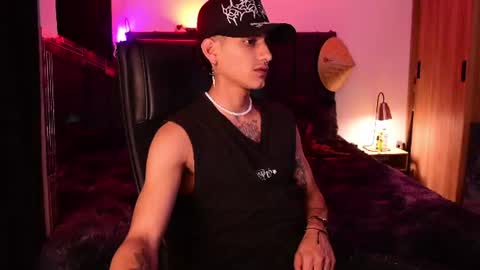 Snapshot of demonkush_ chatting on 07.04.26 DemonKush online show from 07.04.26