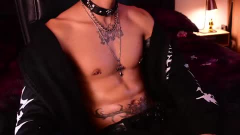 Snapshot of demonkush_ chatting on 07.05.26 DemonKush online show from 07.05.26