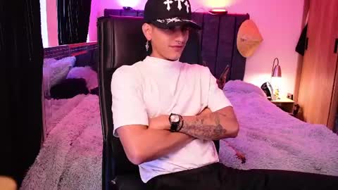Snapshot of demonkush_ chatting on 07.24.26 DemonKush online show from 07.24.26