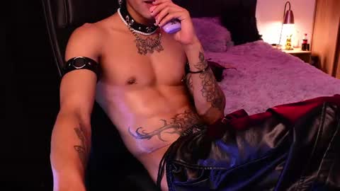 Snapshot of demonkush_ chatting on 08.04.26 DemonKush online show from 08.04.26