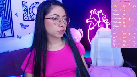 Snapshot of demyanderson_ chatting on 12.12.24 Demy online show from 12.12.24