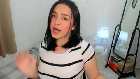 Demi online show from 11.07.25