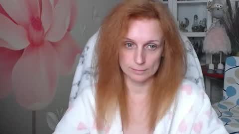 Snapshot of denhiey_here chatting on 11.19.25 denhiey online show from 11.19.25