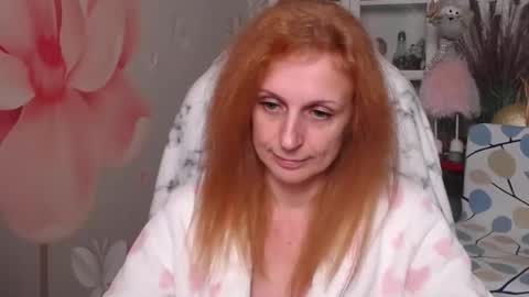 Snapshot of denhiey_here chatting on 11.26.25 denhiey online show from 11.26.25