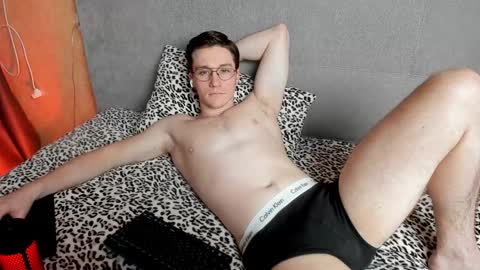 Snapshot of deni_boy99 chatting on 12.27.24 Deni online show from 12.27.24