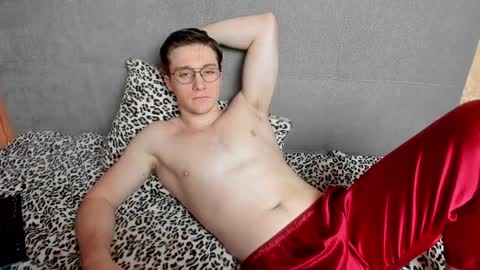 Snapshot of deni_boy99 chatting on 01.08.25 Deni online show from 01.08.25