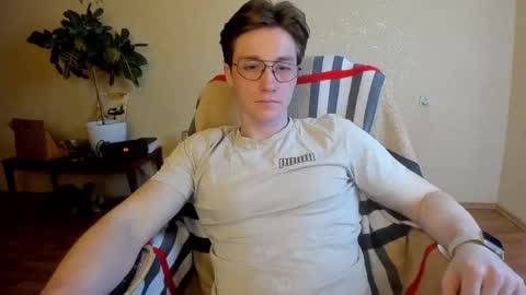 Snapshot of deni_boy99 chatting on 03.12.25 Deni online show from 03.12.25