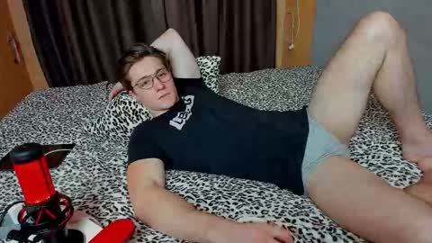 Snapshot of deni_boy99 chatting on 01.15.26 Deni online show from 01.15.26