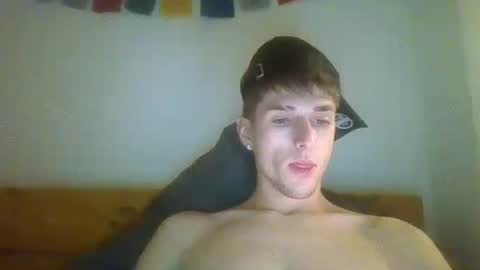 Snapshot of deni_tenenn chatting on 02.10.26 deni_tenenn online show from 02.10.26