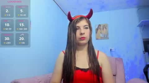 Laura online show from 06.12.26