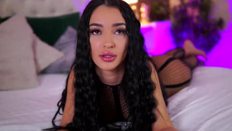 denisedevilles online show from 12.27.24