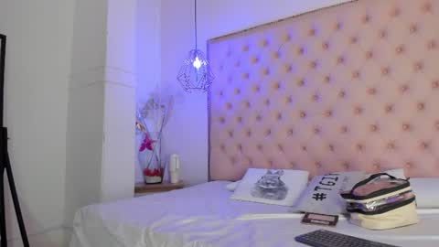 denisse_logan online show from 07.01.26