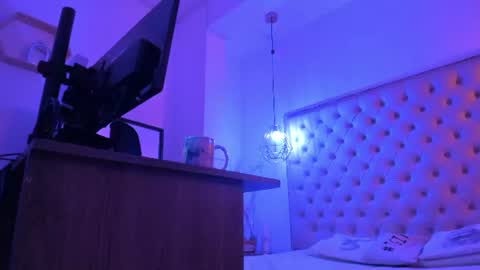 denisse_logan online show from 07.23.26