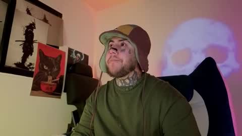 Oliver online show from 11.04.25