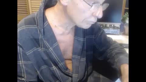 Snapshot of denn_jett chatting on 01.06.26 Den Jet online show from 01.06.26