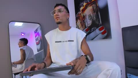 Dennis Kinsey online show from 02.18.26