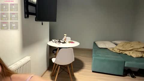 Denni online show from 03.19.26